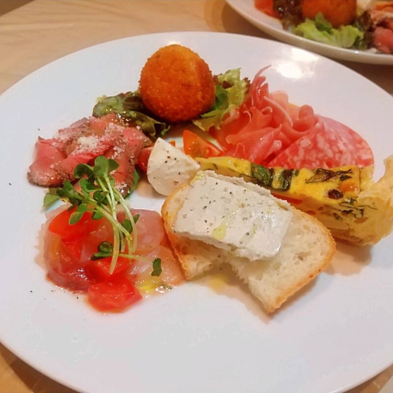   オステリア イル チッチョーネ